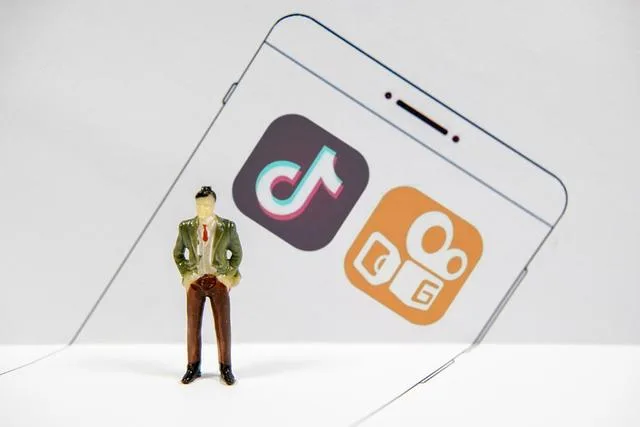 狙击Tik Tok，快手想用网赚的方式弯道超车
