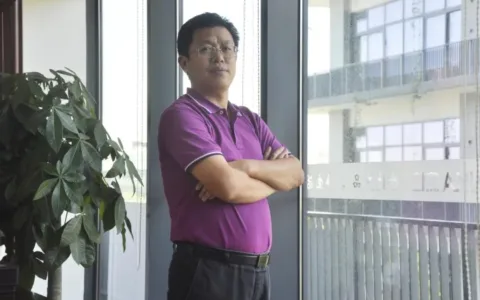 单量直翻20倍！国货品牌康佳如何在东南亚以“两条腿”走出新未来？