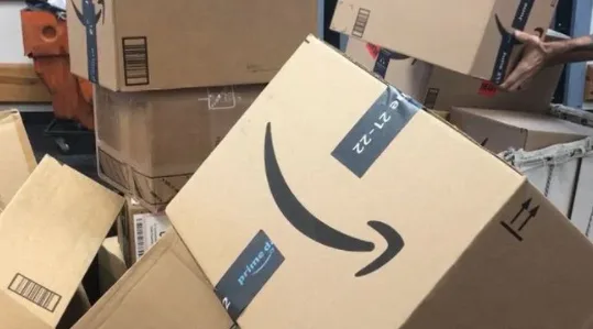 亚马逊多站点上线首次扫描退款功能，大大简化退货流程