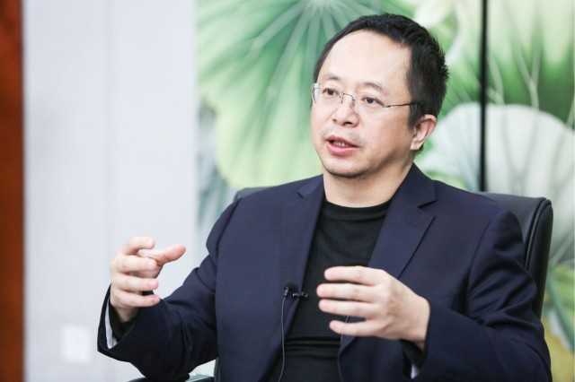 被打开的潘多拉魔盒：一文通读国内百强大厂对AIGC的态度和部署