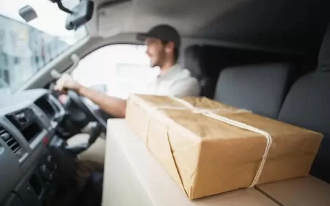 想在沙特做电商本地派，如何申请沙特快递牌照？