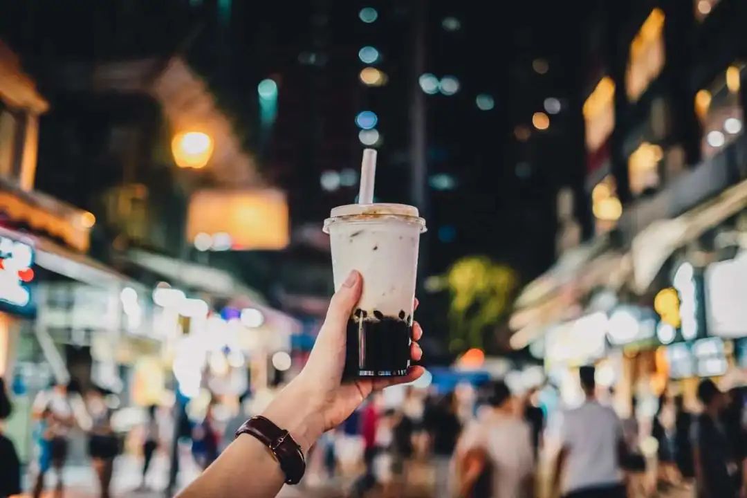 新式茶饮“扎推”出海！品牌如何借助TikTok玩转海外市场