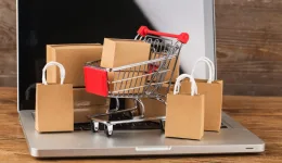 独立站官网是什么？和跨境电商平台有什么区别？